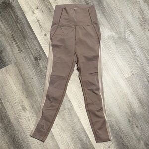 ENVT leggings tights pants bottoms yoga